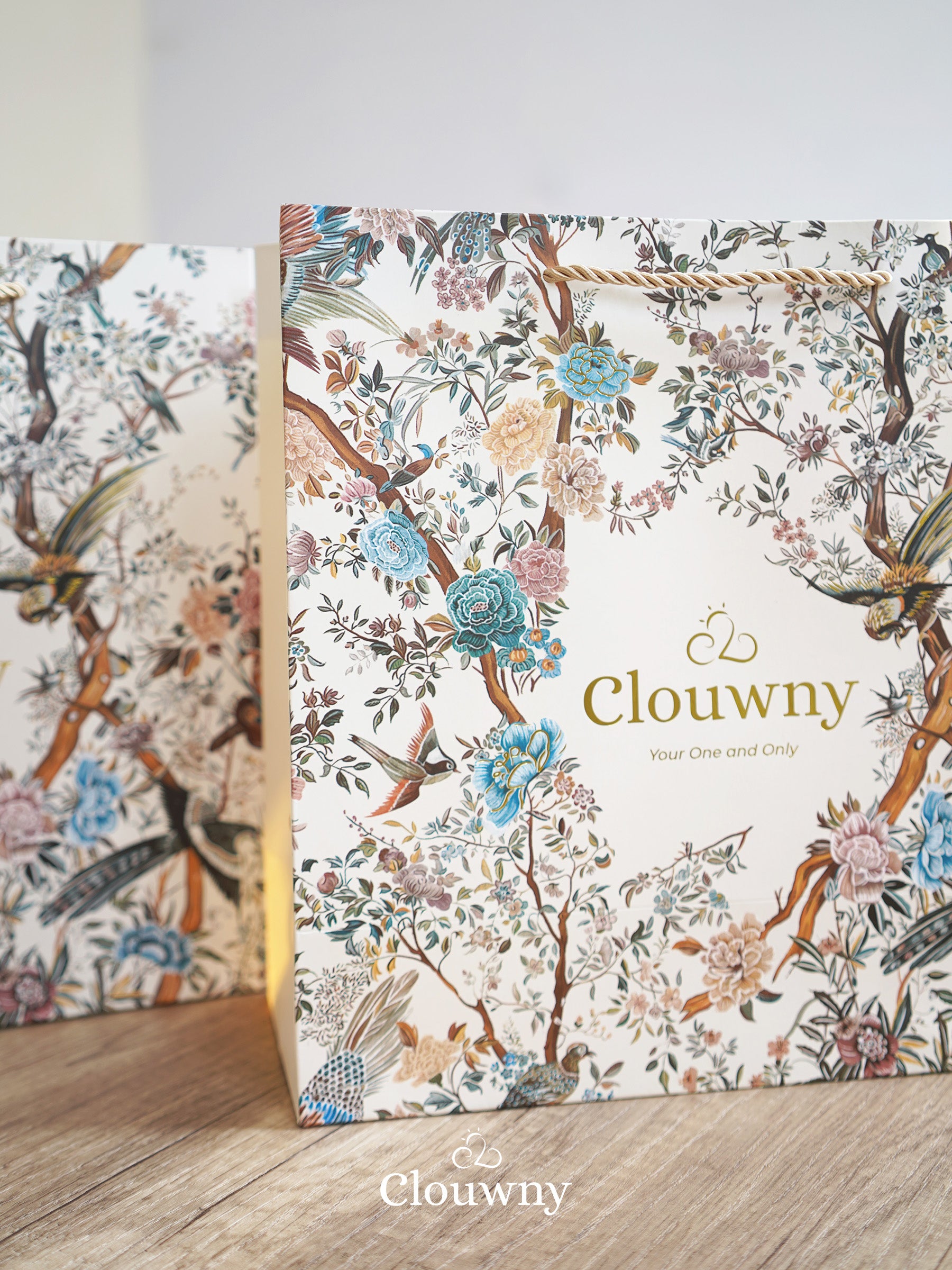 Exclusive Paperbag Premium